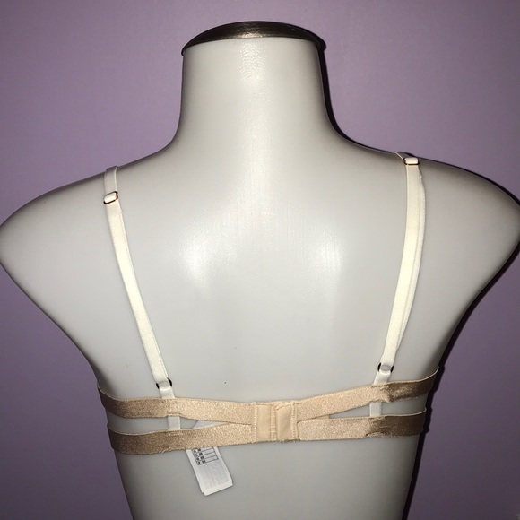Cute Cross-front Bra - Picture 2 of 2